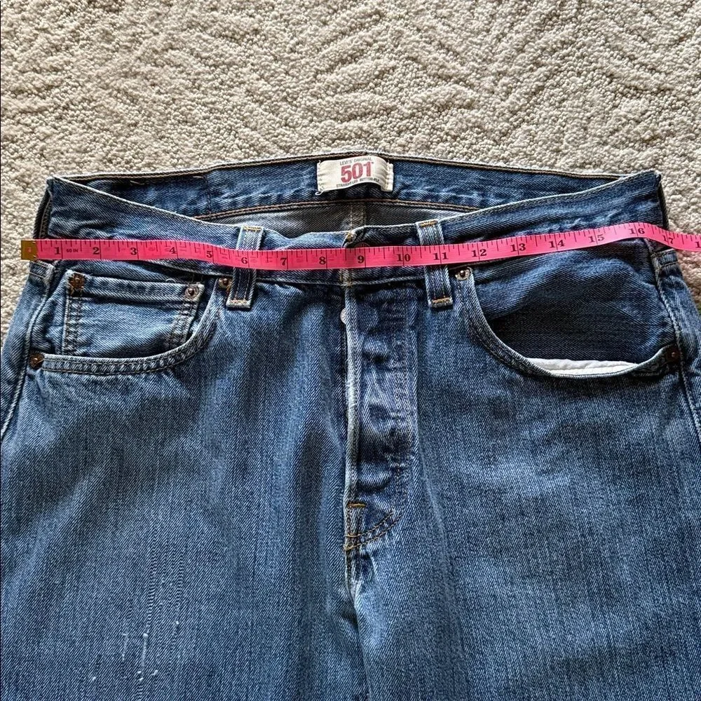 Levi's Men's 501 Original Fit Jeans Straight Leg Button Fly 100% Cotton